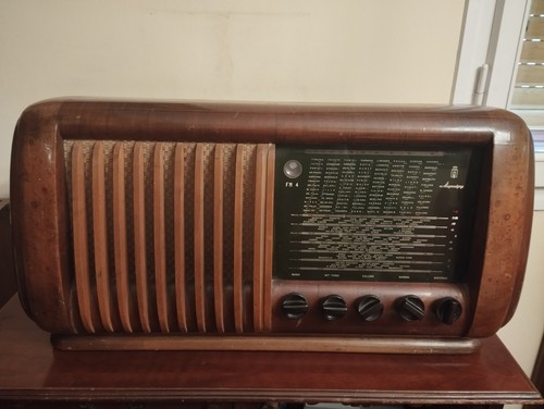 Radio magnadyne 1950 - 4,