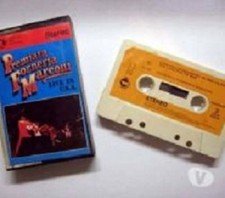 Musicassetta originale del 1974-PREMIATA FORNERIA MARCONI–LIVE IN USA