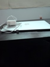 VINTAGE 2008 PRIMO APPLE