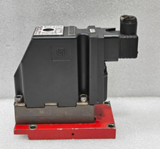 SAUER DANFOSS PVEH 11084104 Solenoide Proportionale Valvola Usata