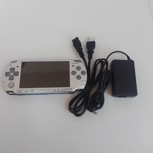 Psp 2000 final fantasy - final, vii