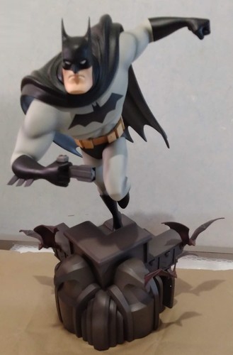 Statue batman animated series - batman,