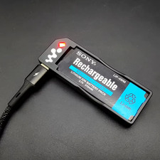 1x Caricabatteria USBC per