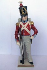 VINTAGE Porcelaine de SAXE -  SITZENDORF -  granatiere britannico 1837