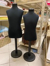Vendo 2 manichini bimbo di 2 differenti altezze colore nero