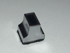 1 pulsante (per cursori) di