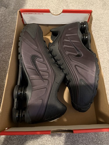 Nike shox cave - nike,