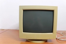 15" VGA MONITOR VINTAGE PC CRT