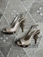 Decolte Christian Dior di John