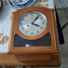 pendolo orologio moderno anni 70 circa .