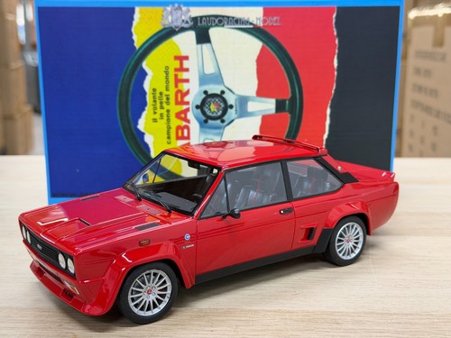 Laudoracing models fiat - 1:18,