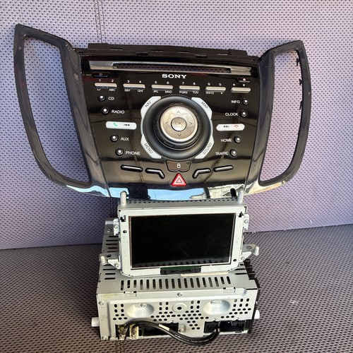 Stereo navigatore satellitare