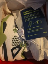 Wins Air Jordan's Retro 4