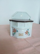 PORTASALE IN CERAMICA DA MURO