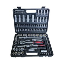 Set Di Cricchetto Ed Chiavi