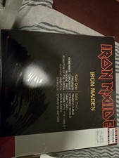 Iron Maiden - Premier Album