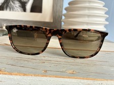 New w/o Box RAY BAN RB2216