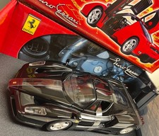 HotWheels Enzo Ferrari 1:18