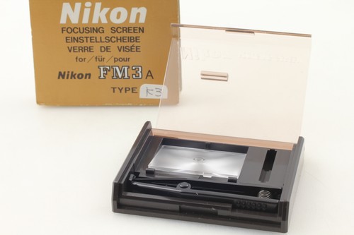 Top mint case nikon - [top,