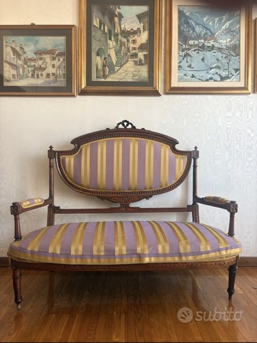 Salotto antico stile