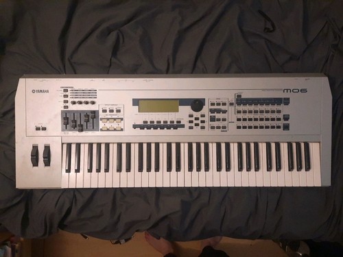 Yamaha mo6 music production - mo6,