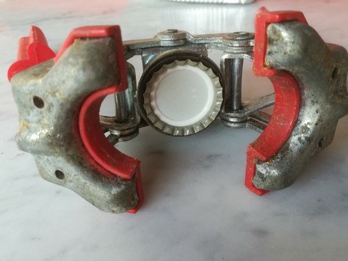 Tappatrice per tappi - per,