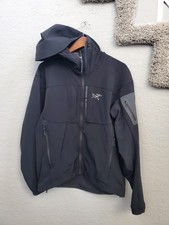 Giacca con cappuccio uomo