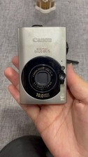 Canon IXUS 85 35-105mm 2.5"