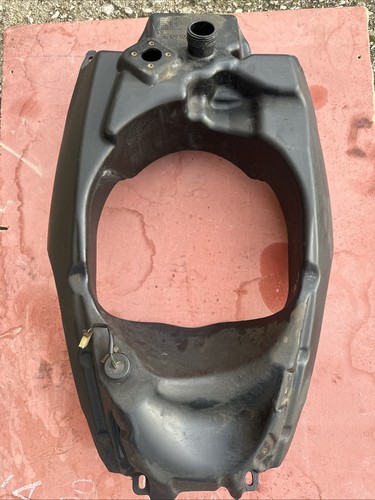 Serbatoio benzina carburante - serbatoio,
