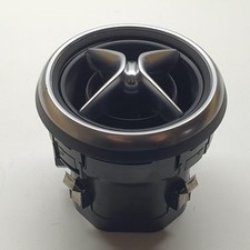 BOCCHETTA ARIA CRUSCOTTO SX PER MERCEDES GLA Serie a1568300154 (13>)