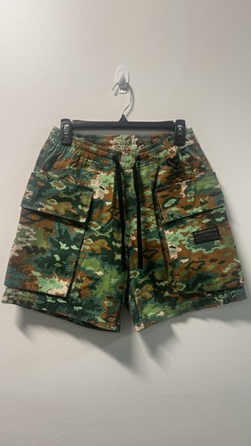 Pantaloncini cargo mimetici