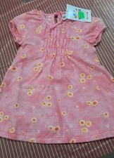 Neonata bambina 6 mesi 68 cm