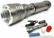 TORCIA LED MILITARE CREE TATTICA CON ZOOM RICARICABILE LUMEN CONO POTENTE 50000