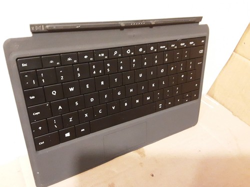 Microsoft 1561 type - type, per