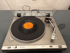 Hitachi HT-354 Giradischi
