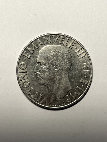 Moneta vittorio1 lira - moneta,