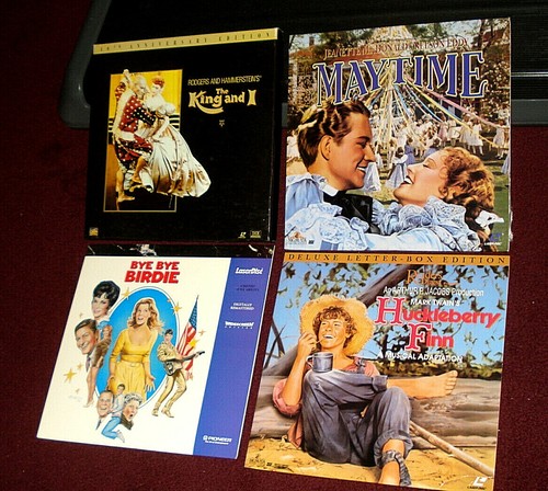 Lot musicals on laser - lot, 4
