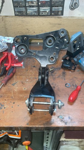 Triumph speed triple 1050 2005 - triumph,