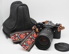 Pentax ME nero + Pentax-A Zoom 1:3,5 35-105 mm macro + tracolla e custodia in pelle