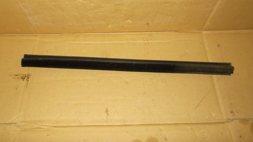 Modanatura raschiavetro - modanatura,