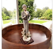 Giuseppe Armani Figurina Lady