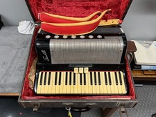 Fisarmonica pianoforte vintage