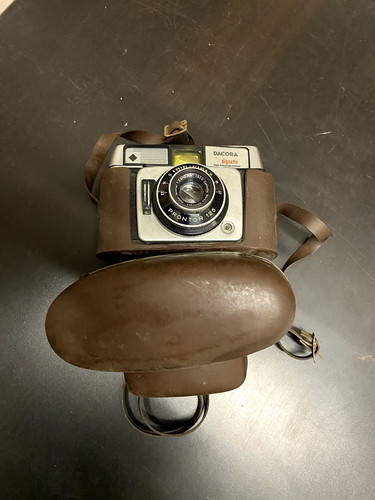Vecchia macchina fotografica