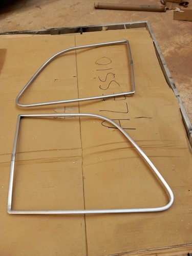 Coppia cornice giro - cornice,