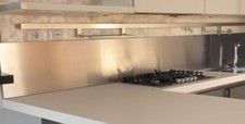 Paraschizzi cucina acciaio inox 3300x360 più pannello acciaio inox con mensole
