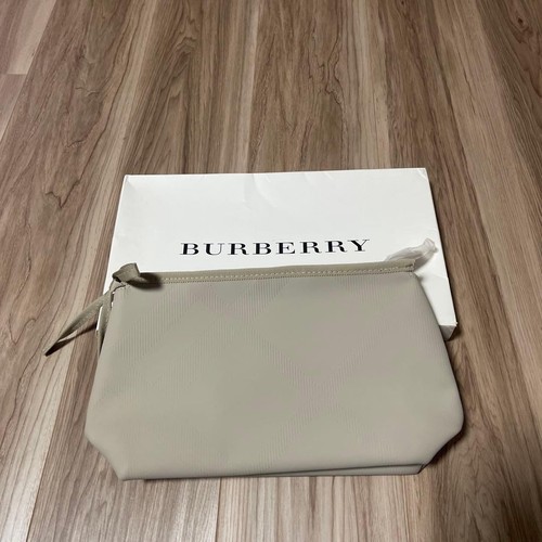 Burberry pouch new rare - new,
