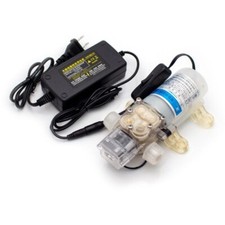 Pompa a membrana autoadescante