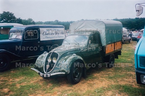 Foto camion peugeot 202 - foto,