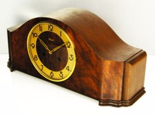 OROLOGIO DA MENSOLA ART DECO CARILLON DELLA FORESTA NERA DI KIENZLE CON PENDOLO