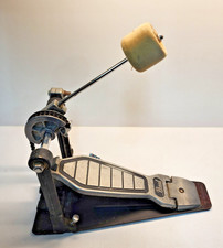 Pedale per batteria basso